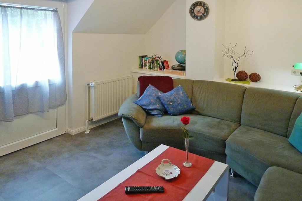 Holiday Apartment An Der Meisse, Bergen Bleckmar Bagian luar foto